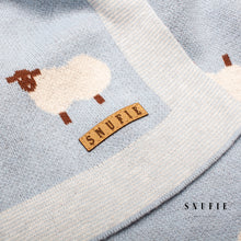 Afbeelding in Gallery-weergave laden, Snufie babydeken 100% bamboe katoen extra zacht 100x80cm | Pluisvrije deken | Premium babydeken | Schaapjes Blauw